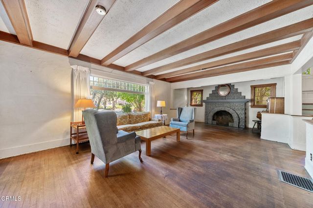 2025 La France Avenue, South Pasadena, CA 91030