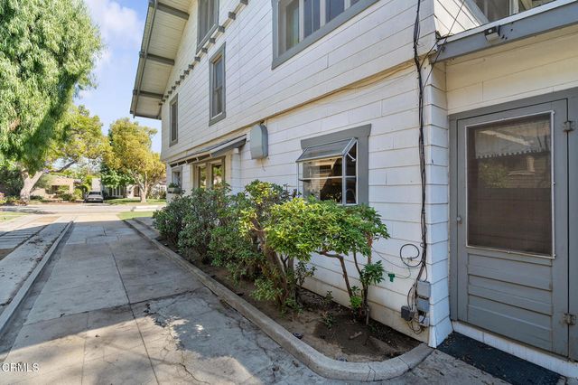 2025 La France Avenue, South Pasadena, CA 91030
