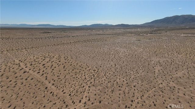 5522 Pinto Mountain Road, 29 Palms, CA 92277