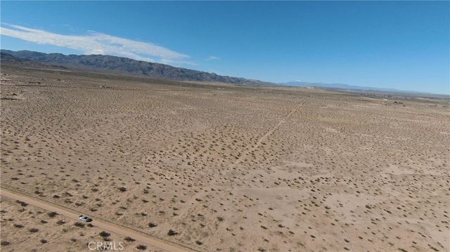 5522 Pinto Mountain Road, 29 Palms, CA 92277
