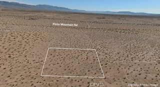 5522 Pinto Mountain Road, 29 Palms, CA 92277