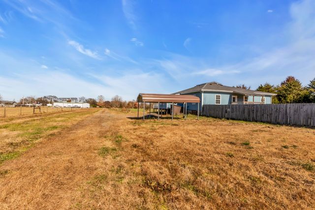 2190 Unionville Deason Rd, Bell Buckle, TN 37020