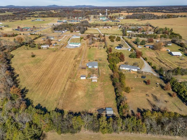 2190 Unionville Deason Rd, Bell Buckle, TN 37020