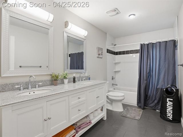 590 N Sheldon Road, Plymouth, MI 48170