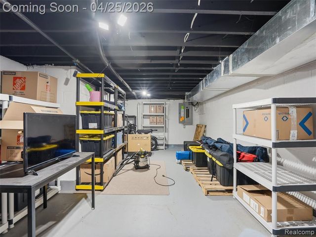 590 N Sheldon Road, Plymouth, MI 48170
