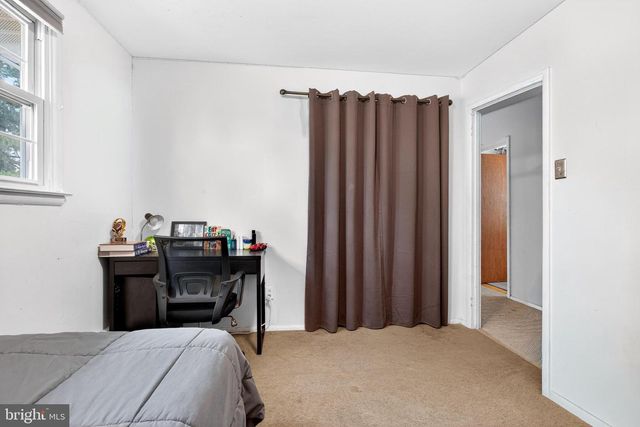 26 AUSTIN RD, Yardley, PA 19067