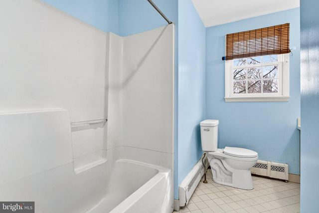 26 AUSTIN RD, Yardley, PA 19067