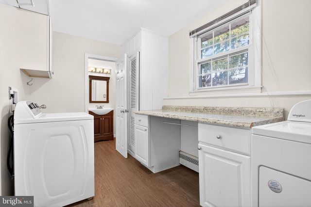 26 AUSTIN RD, Yardley, PA 19067