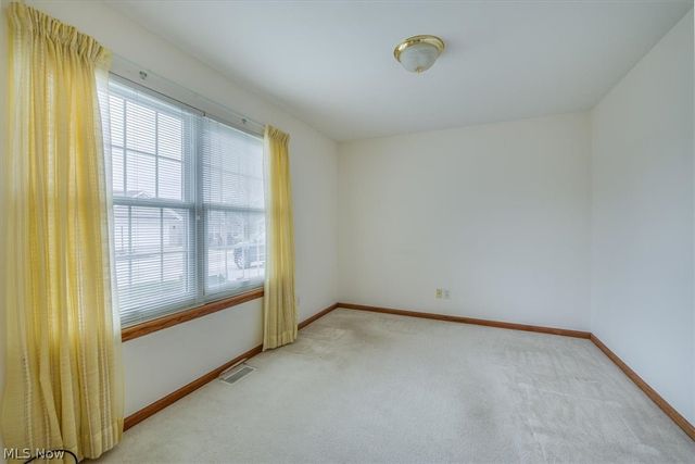 501 Falling Leaf Drive, Seven Hills, OH 44131