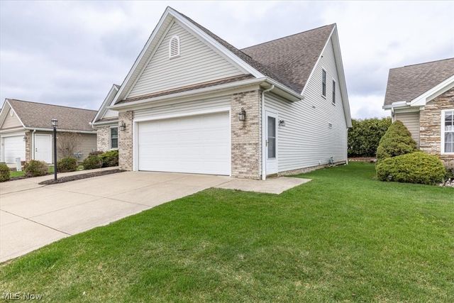 501 Falling Leaf Drive, Seven Hills, OH 44131