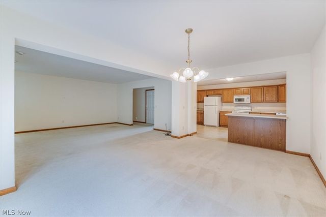 501 Falling Leaf Drive, Seven Hills, OH 44131