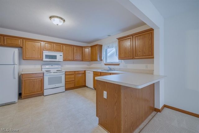 501 Falling Leaf Drive, Seven Hills, OH 44131