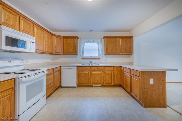 501 Falling Leaf Drive, Seven Hills, OH 44131