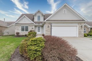 501 Falling Leaf Drive, Seven Hills, OH 44131