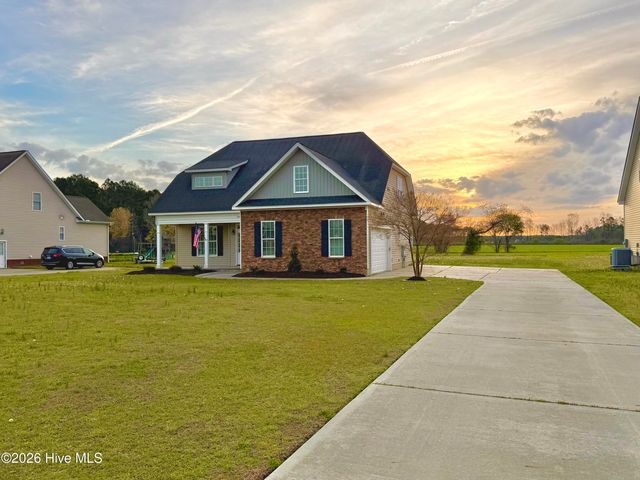 3047 Poplar Grove Drive, Greenville, NC 27858