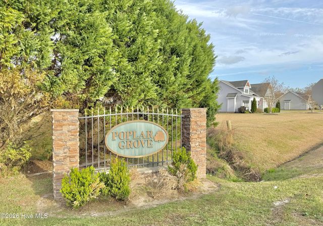 3047 Poplar Grove Drive, Greenville, NC 27858