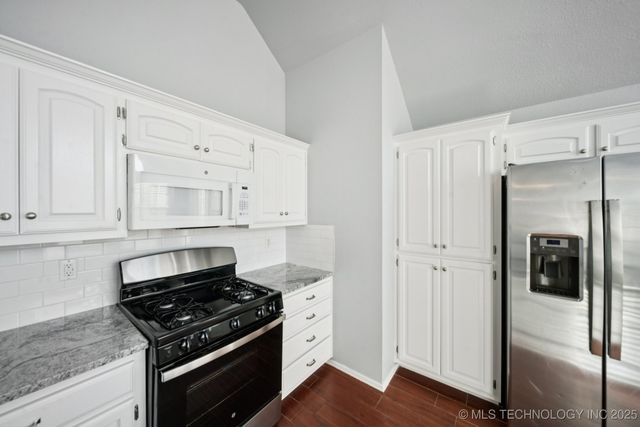 3739 S 194th East Avenue, Broken Arrow, OK 74014