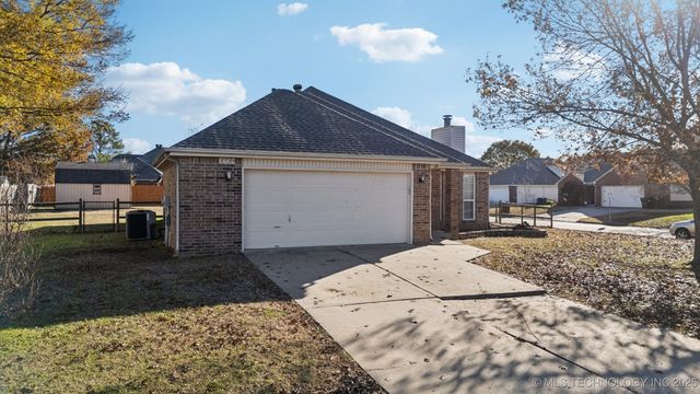 3739 S 194th East Avenue, Broken Arrow, OK 74014