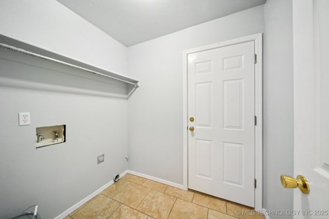 3739 S 194th East Avenue, Broken Arrow, OK 74014