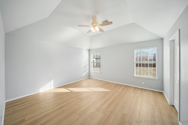 3739 S 194th East Avenue, Broken Arrow, OK 74014