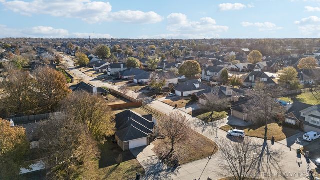 3739 S 194th East Avenue, Broken Arrow, OK 74014