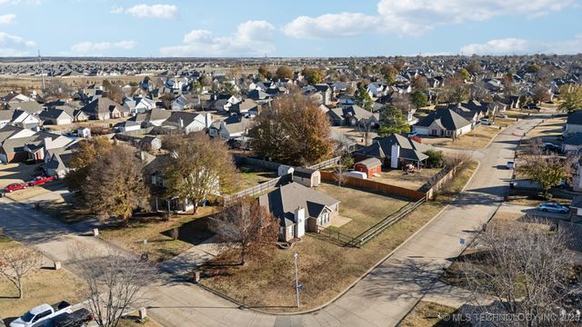 3739 S 194th East Avenue, Broken Arrow, OK 74014