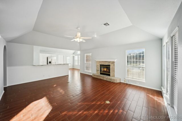 3739 S 194th East Avenue, Broken Arrow, OK 74014