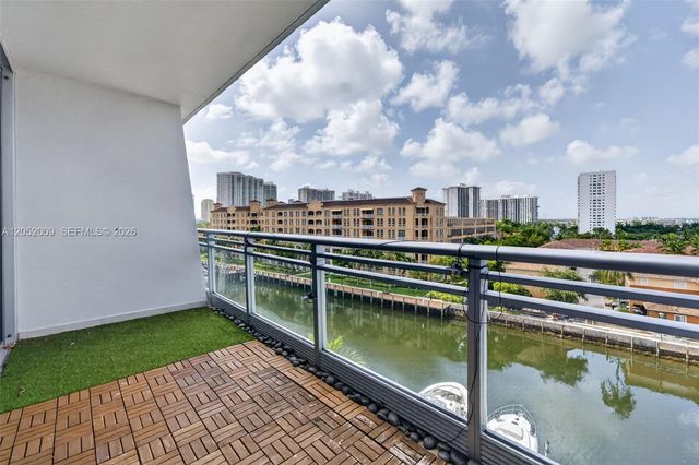 2950 NE 188th St 406, Aventura, FL 33180