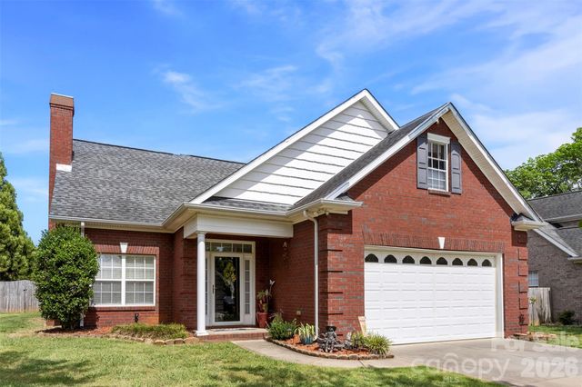 3310 Brickwood Circle, Midland, NC 28107