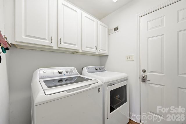 3310 Brickwood Circle, Midland, NC 28107