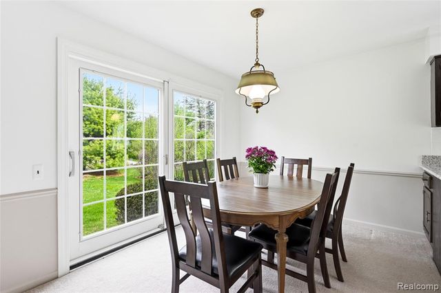 3464 Buckingham Trail, West Bloomfield, MI 48323