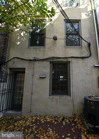 504 KAUFFMAN ST, Philadelphia, PA 19147