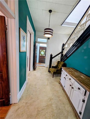 2711 Jackson Street, St Joseph, MO 64507