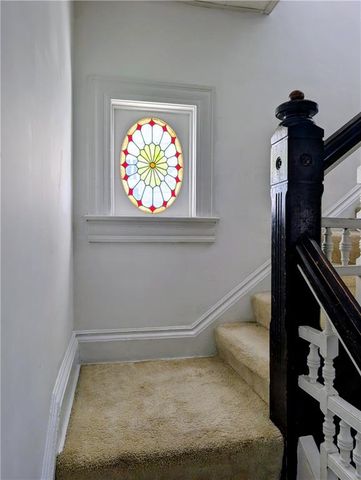 2711 Jackson Street, St Joseph, MO 64507