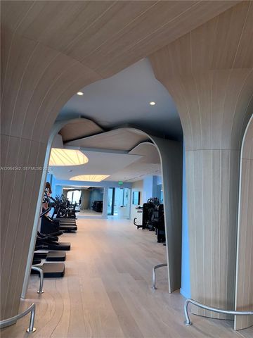 1000 Brickell Plaza 4104, Miami, FL 33131