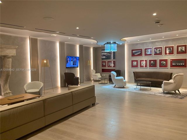 1000 Brickell Plaza 4104, Miami, FL 33131