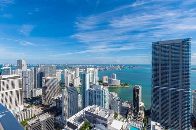1000 Brickell Plaza 4104, Miami, FL 33131