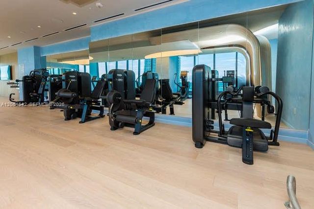 1000 Brickell Plaza 4104, Miami, FL 33131