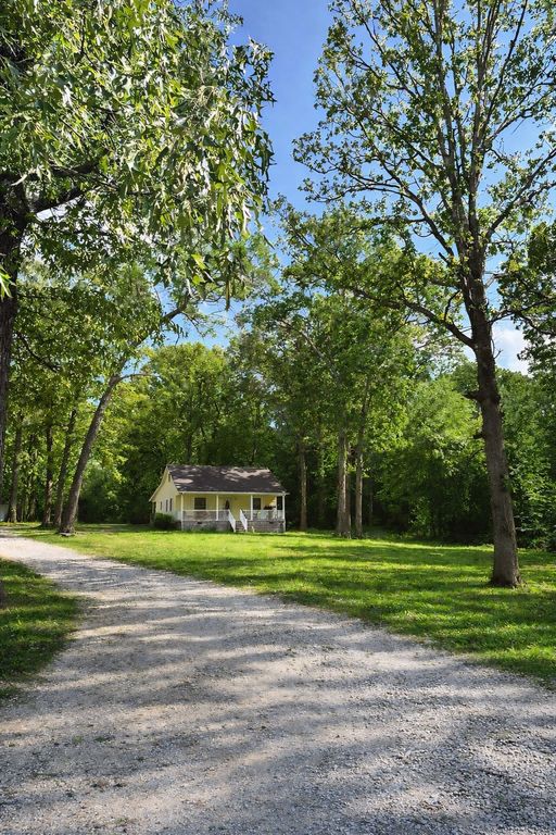 4342 New Manchester Hwy, Tullahoma, TN 37388