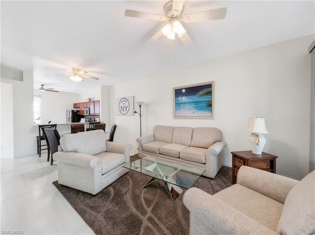 8065 Tiger CV 1604, Naples, FL 34113