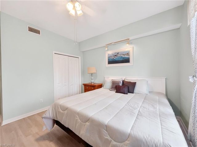 8065 Tiger CV 1604, Naples, FL 34113