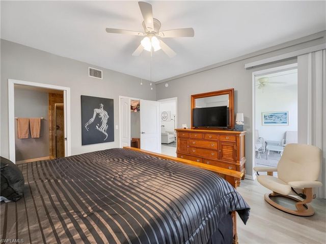 8065 Tiger CV 1604, Naples, FL 34113