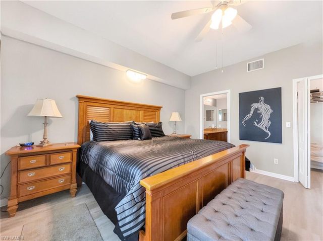 8065 Tiger CV 1604, Naples, FL 34113