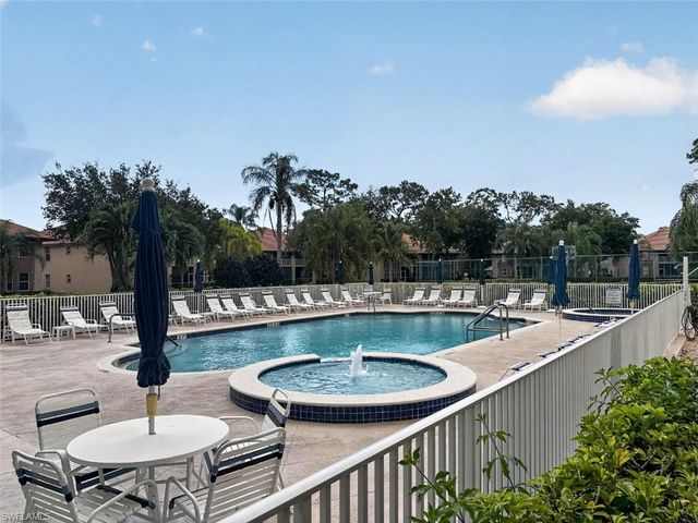 8065 Tiger CV 1604, Naples, FL 34113
