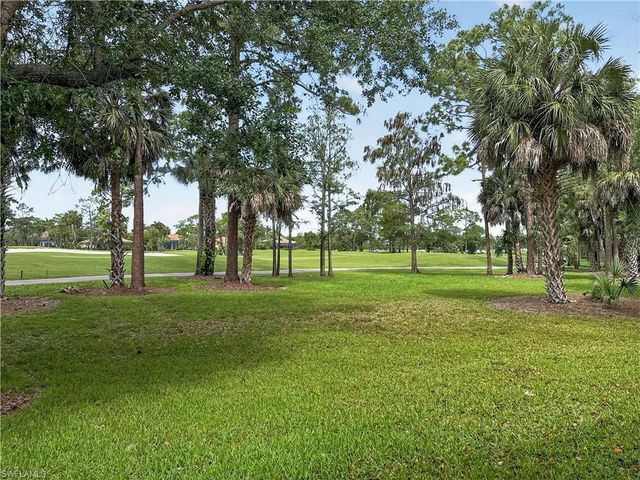 8065 Tiger CV 1604, Naples, FL 34113