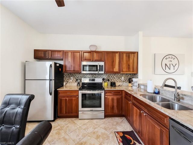 8065 Tiger CV 1604, Naples, FL 34113