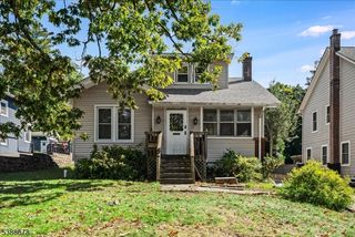 28 Ferndale Rd, North Caldwell Boro, NJ 07006