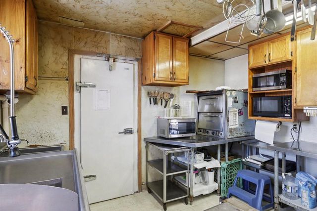 W11057 County Road D, Marion, WI 54950