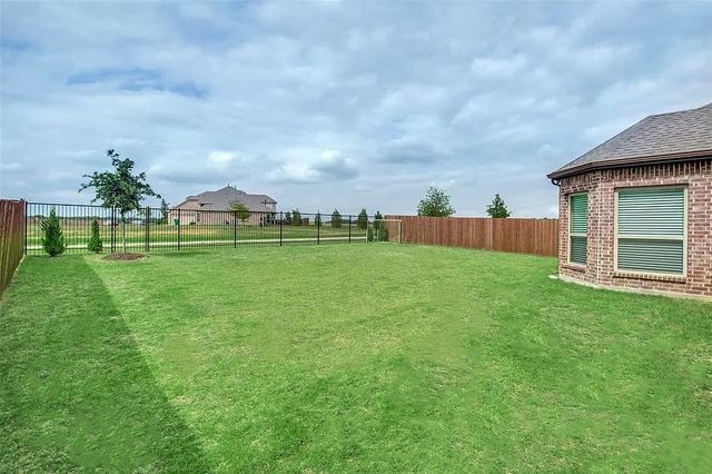 1209 Summer Lane, Mckinney, TX 75071