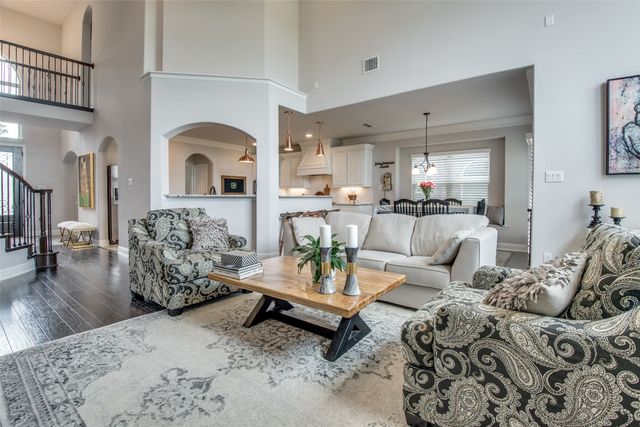 1209 Summer Lane, Mckinney, TX 75071